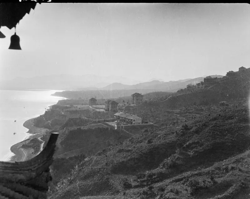 甘博摄影集第五辑:从六和塔俯瞰之江大学与钱塘江,1917至1919年